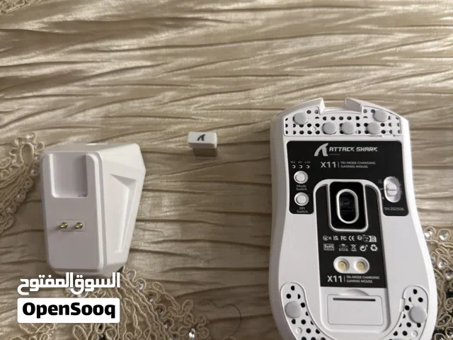 ماوس اتاك شارك x11 ما يعاني من شي مع كامل ملحقاته