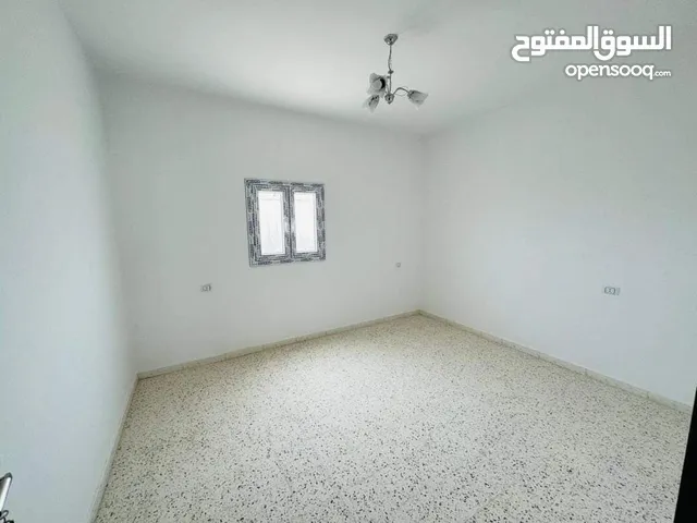 170 m2 2 Bedrooms Townhouse for Sale in Misrata Tamina