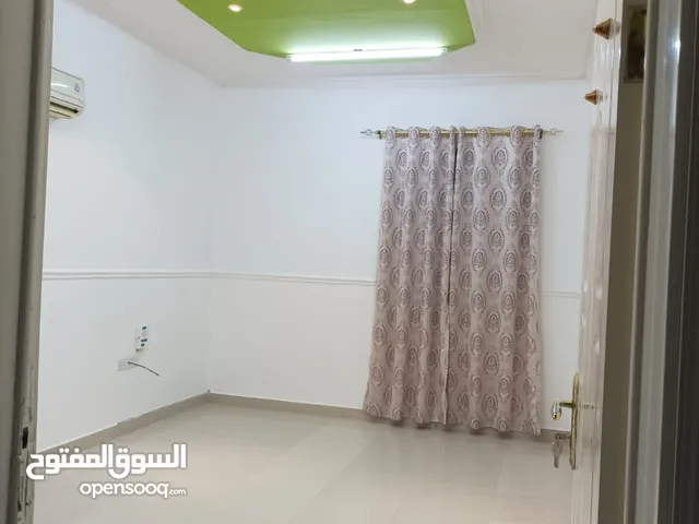 Unfurnished Monthly in Muscat Al Khuwair