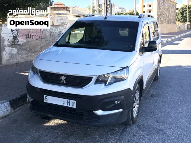 بيجو ريفر موديل 2022