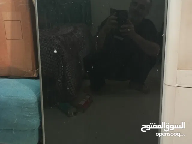 للبيع ثلاجه مستعمله قليل غرض البيع السفر