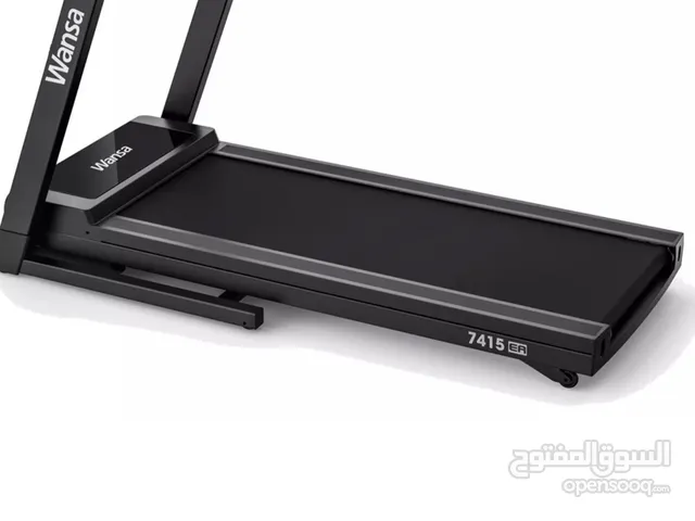 جهاز جري استعمال خفيف جدا Very lightly used treadmill