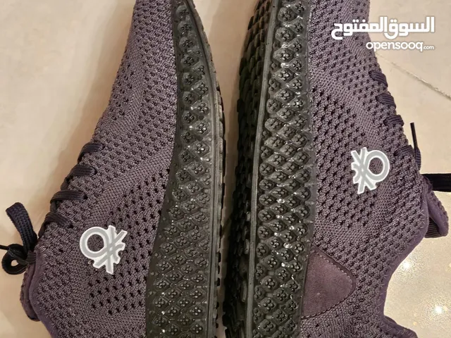 44 Casual Shoes in Amman