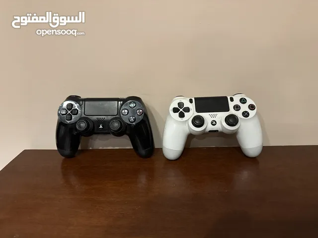 PS4 controller