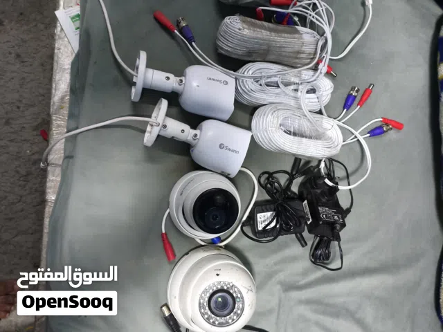 الوها دى في ار 4 قنوات مع 4 كامير Aloha 4-channel DVR with 4 cameras