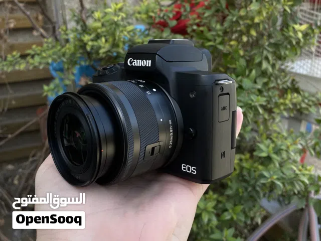 للبيع كامرا كانون M50 تصوير 4K بسعر مناسب كارتونه نضافه100%