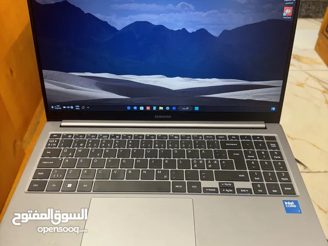 لأب توب سامسونج للبيع