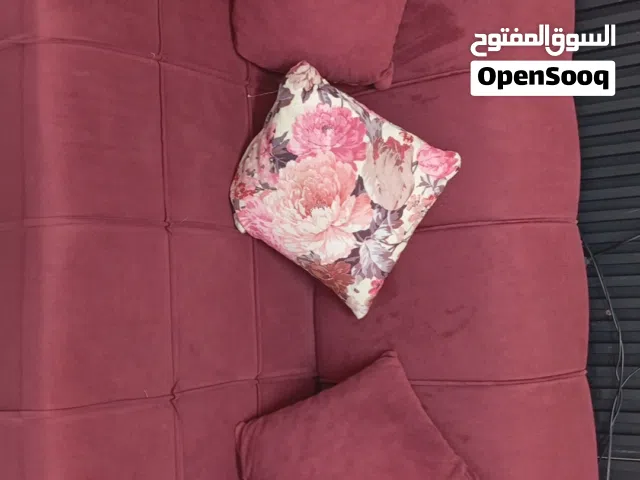 كنبة ثنائية للبيع