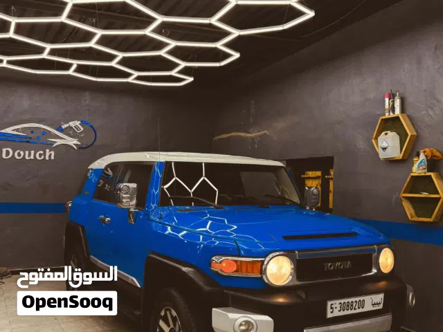 Used Toyota FJ in Al Khums