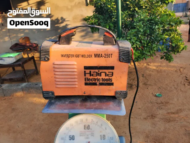 عدد 2 مكينات لحام