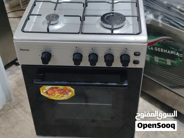 نبيع طباخ 4 شعله بحاله ممتازه شبه جديد اشعال ذاتي كامل