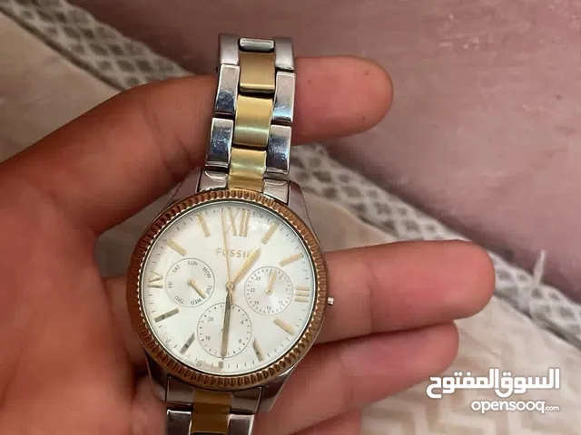 ساعة Fossil اصلية مستعملة للبيع بسعر مغري