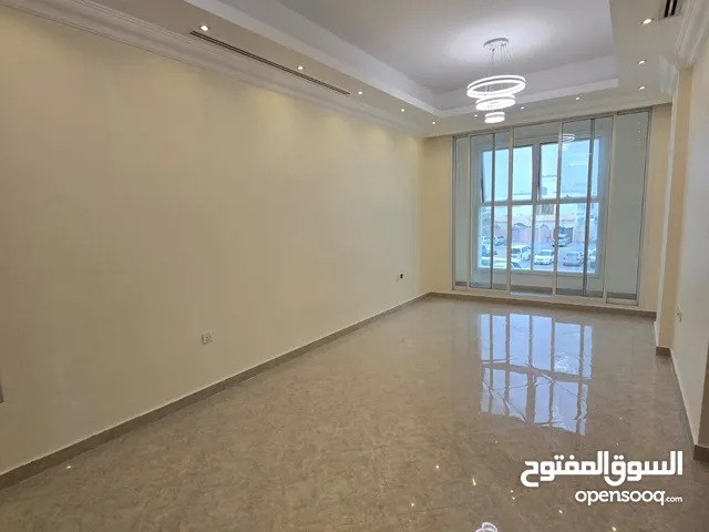 1800 ft 3 Bedrooms Apartments for Rent in Ajman Al Rawda