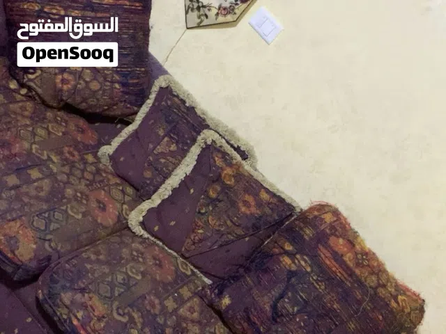 طقم كنبات 7 مقاعد نظيف جدا