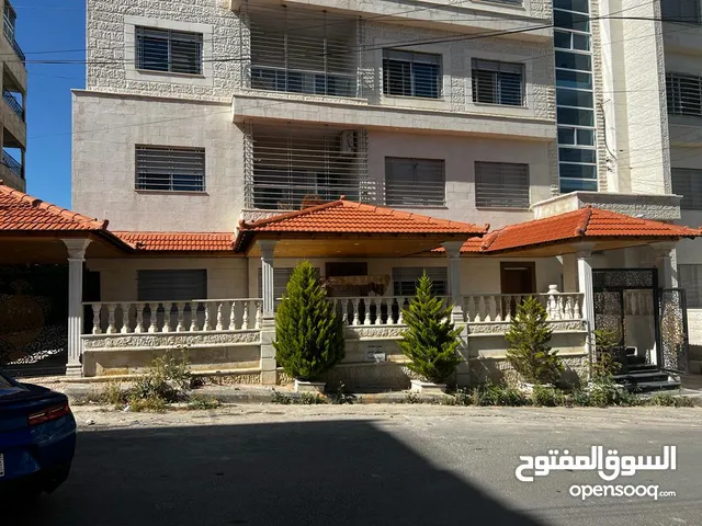 200 m2 More than 6 bedrooms Apartments for Sale in Amman Tabarboor
