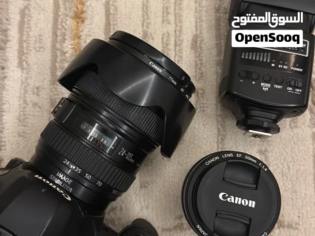 عدسات تصوير ef