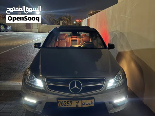 2014 مرسيدس بنز الفئة-C C 300
