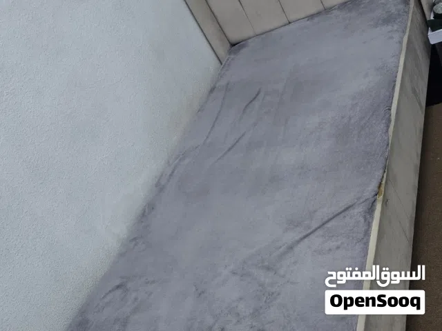 strong, very good single bed