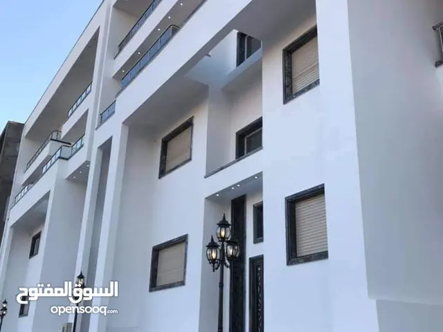 190 m2 3 Bedrooms Apartments for Sale in Tripoli Al-Seyaheyya