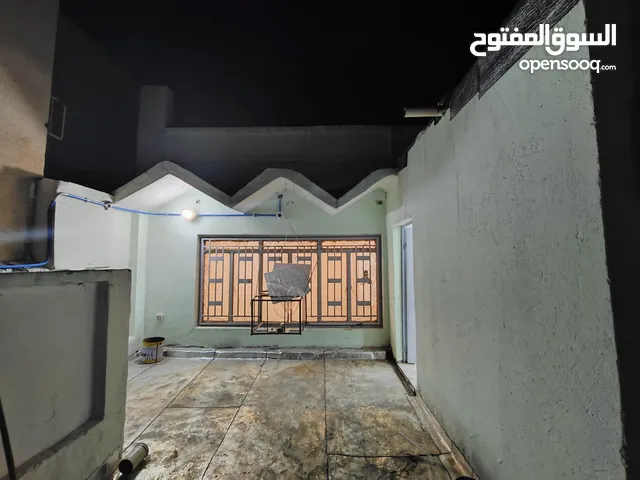 0 m2 2 Bedrooms Apartments for Rent in Basra Hayy Al Kafaat