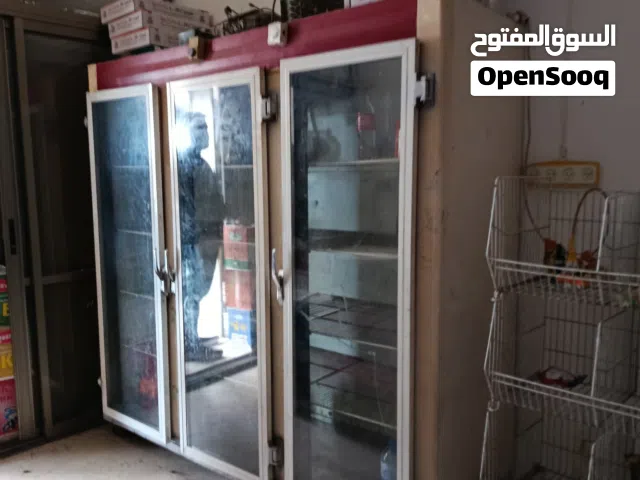 ثلاجة للبيع