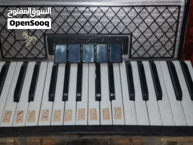اكورديون روسي قديم وكاله