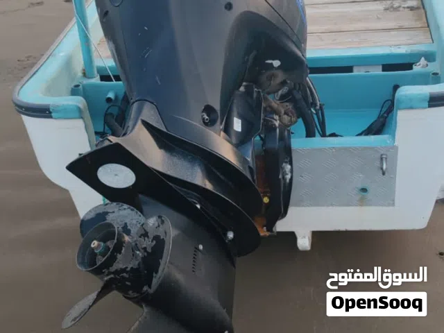 قارب الوطنيه 25 قدم مكينه ماري كوري 150 الممشى 1600 ساعه بدون ملكيه المطلوب 3500 قابل للتفاوض للت