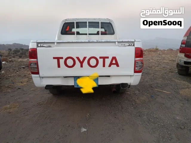 Used Toyota Hilux in Ibb