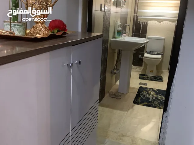 135 m2 2 Bedrooms Apartments for Sale in Benghazi Qar Yunis
