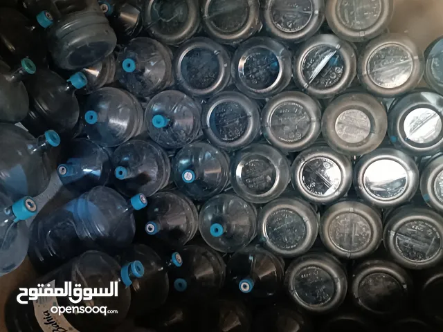 قنينات الماء