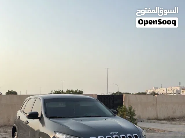 Used Jeep Cherokee in Muscat