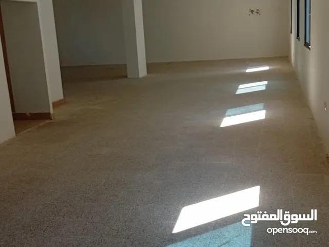 مستودع تخزين للايجار