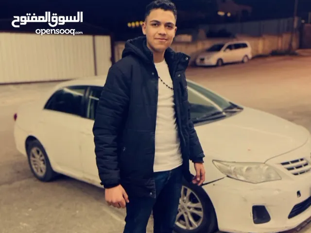 شادي شاهين