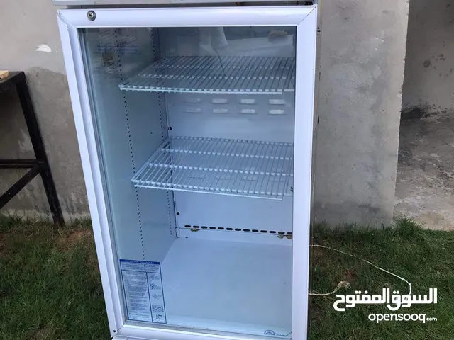 ثلاجة عرض ثلاتة صفات
