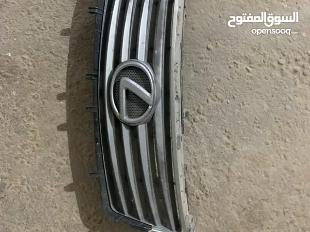 للبيع قطع لكزس es350 2011 شبك و كسافات بدون الانارك بس الكشافات