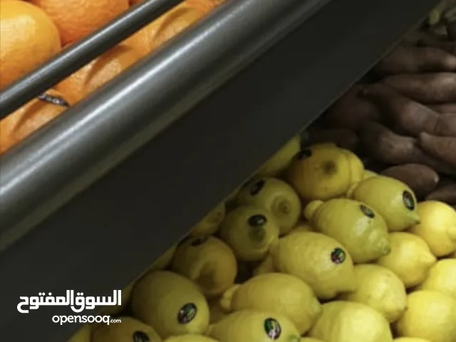 محل خضار وفواكة للبيع دخل شهري ممتاز جداااا. داخل منطقة سكنية مكتظة في تلاع العلي خلدا.