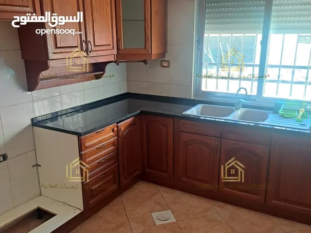 شقة مميزة - ضاحية الرشيد - 3نوم1ماستر - 155م - قرب الخدمات العامة