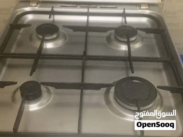 طباخه غاز 4 شعله بفرن شغال ممتاز حالته ممتازه