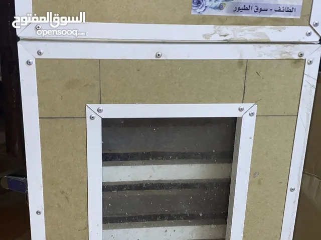 فقاسه بيض يدويه
