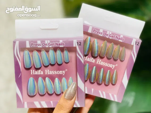 اضافر اكرلك سادة ولامعه  ومطرزة