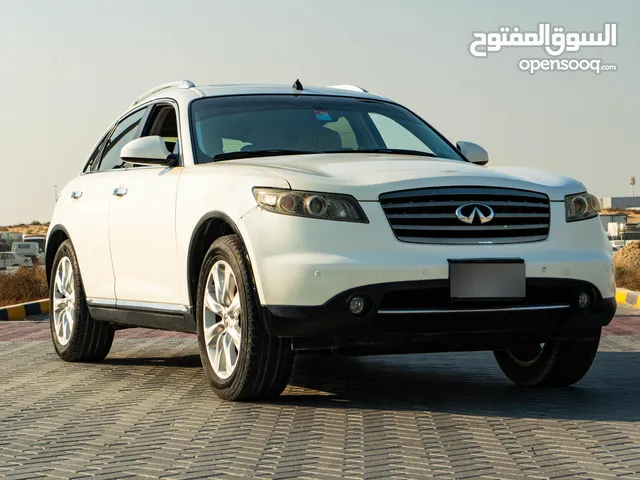 Used Infiniti FX35 in Ajman