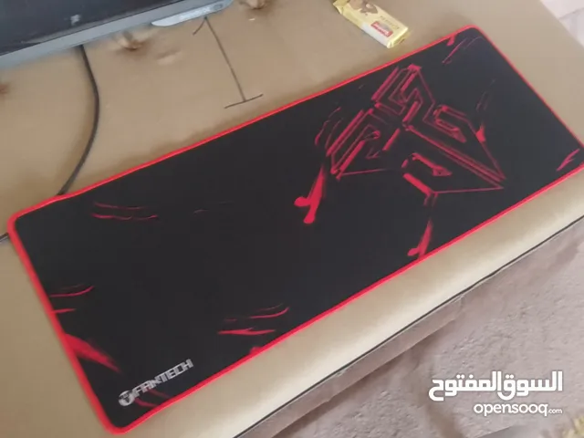 gaming mice and blue switch Half keyboard و ماوس باد ماركت fantech