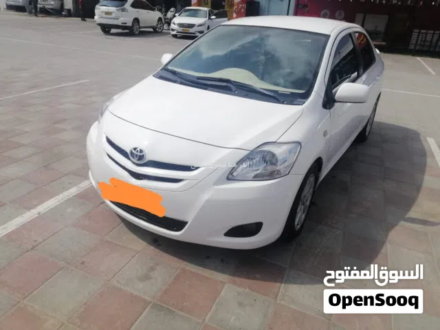 تيوتا ياريس للبيع