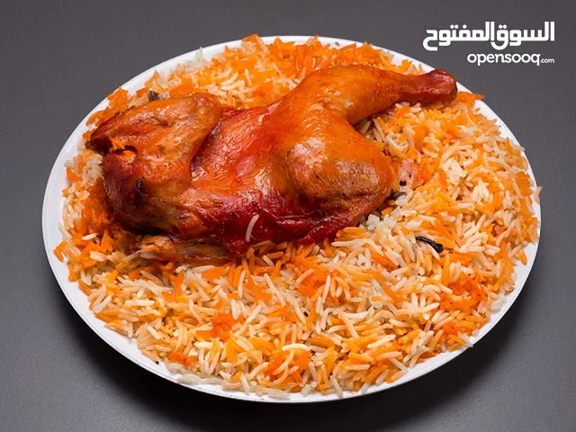 حصريا موجود طباخ يمني يبحت عن شغل