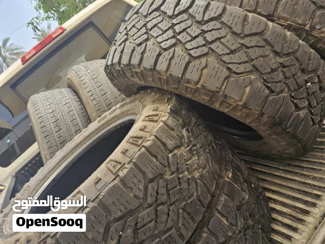 اطارات حجريه 275 /65 رنج 18 للرمله والطرق الوعره السعر 80 واخرى للشارع السعر 60