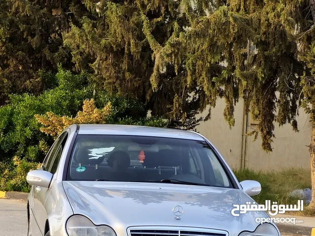 مرسيدس c240 قمه في النضافه ورد سويسرا