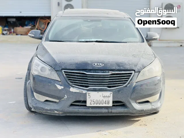 2011 Kia Cadenza Standard
