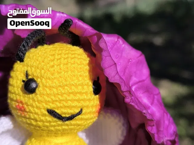 تعليقات مفاتيح و العاب كروشيه باحجام والوان مختلفة من ماركة celmys و celine.handmade