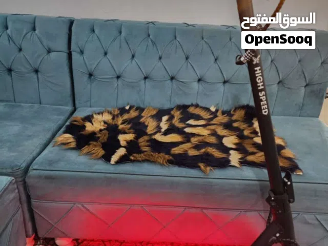 التواصل واتساب فقط سكوتر كهربائي للبيع مثل الجديد مع الكرتونه وكل ملحقاته
