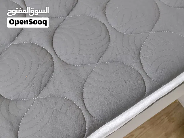 دوشك نفرين للبيع عدد 2 واحد جديد وواحد مستعمل